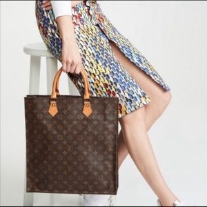 Authentic Louis Vuitton sac plat bag monogram